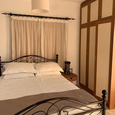 Sea Breeze Hotel