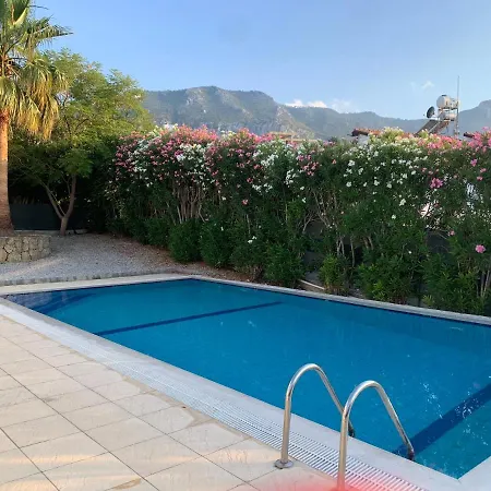 Hotel Sea Breeze Kyrenia (Northern Cyprus)