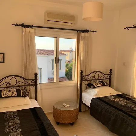Sea Breeze Hotel Kyrenia (Northern Cyprus)